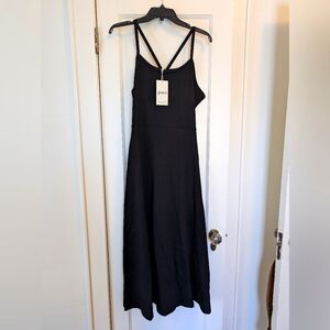 NEW Pact Fit and Flare Midi Dress. Black XL